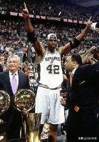 NBA职业生涯最长的球员是谁？插图3