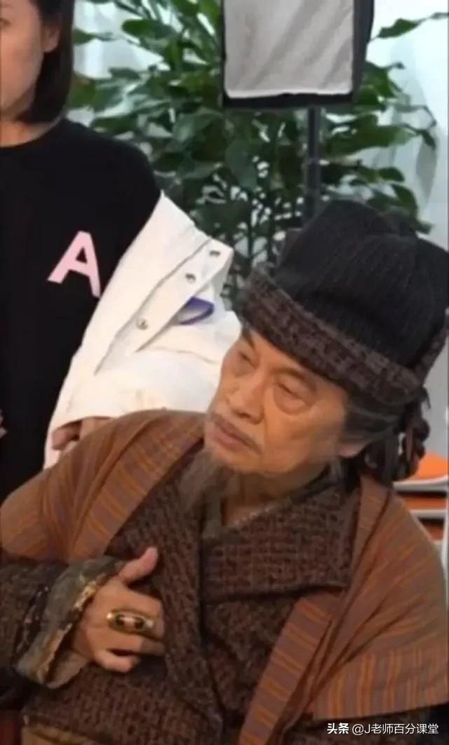 吴孟达妻子:香港知名演员吴孟达罹患肝癌，你有哪些感触？