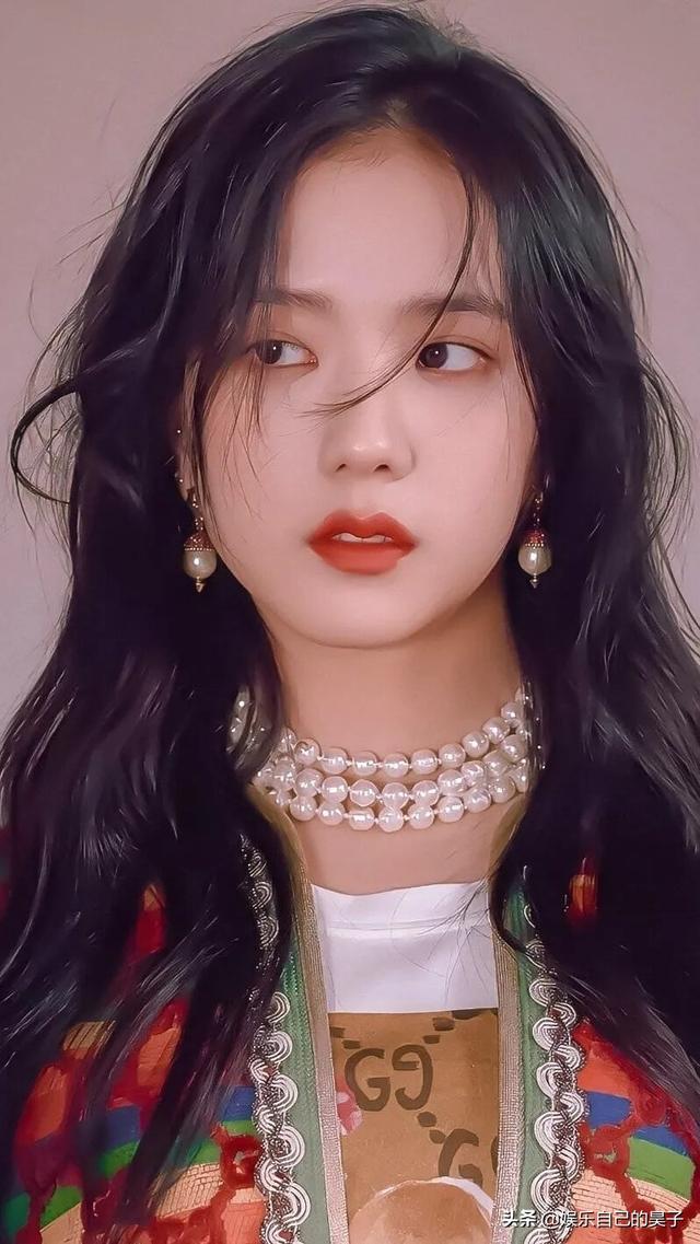 边伯贤姜涩琪:中国女明星漂亮还是韩国女明星漂亮啊？