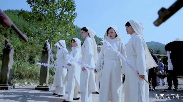陈楚河父亲葬礼:我大伯去世了，我爸妈当天就回去了，我作为侄子要不要回去送终？