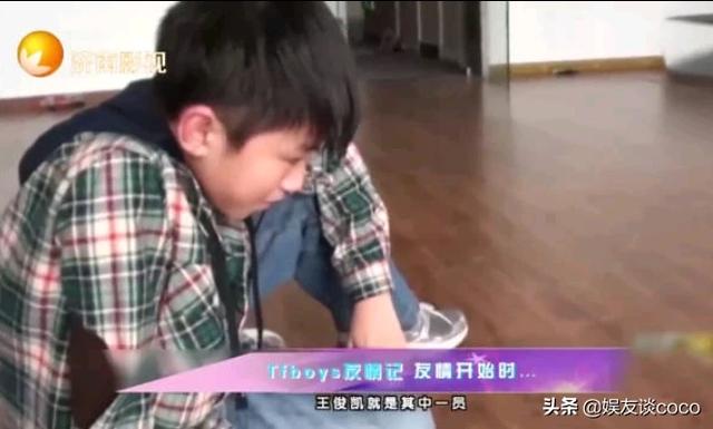 洋葱阿信:女子买一吨洋葱送前男友，声称：我哭够了，该你了，怎么回事？
