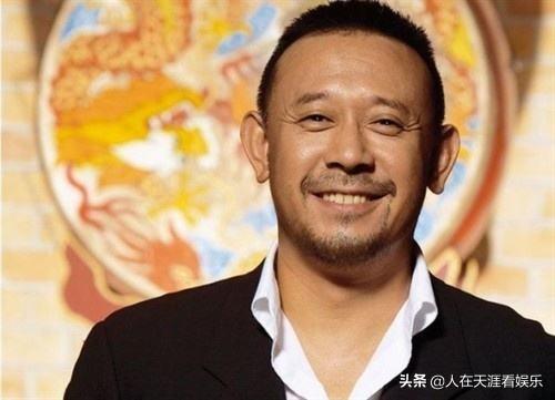 姜文去世:为什么感觉姜文的电影里有意表达群众是愚昧的