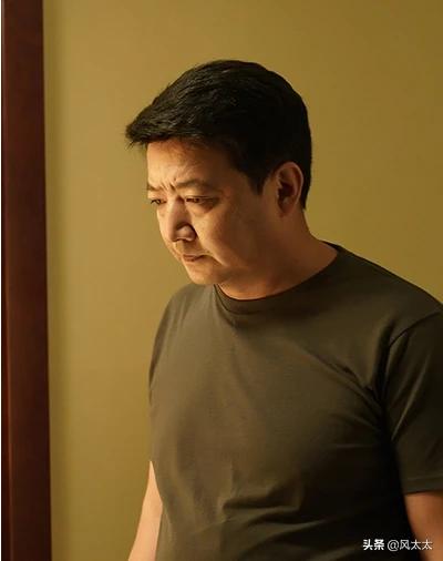 有哪些名气不大,但是演技爆表的内地男演员？