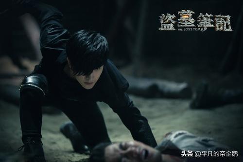 霍仙姑为什么跪张起灵:《盗墓笔记》七星鲁王宫里小哥为什么对棺材下跪？