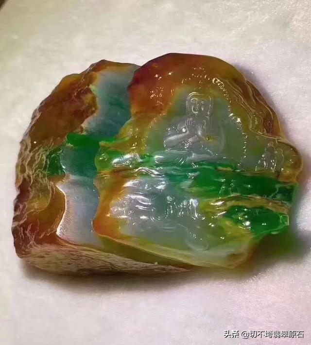 翡翠原石入门级知识大全,高手是怎样入手的翡翠原石呢？