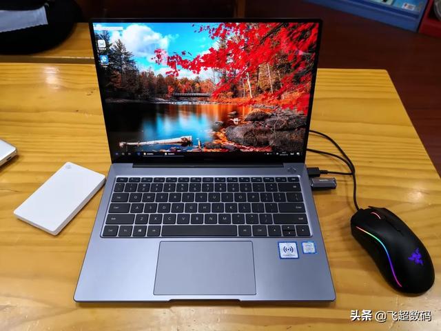8k以内,1.5－2kg,颜值还可以,打英雄联盟很流畅,散热好,噪音小,ps不卡的轻薄本有啥推荐吗？