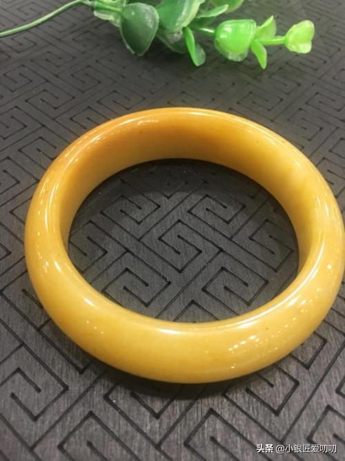 漂亮的玉石图片,你们的玉石收藏拿出来欣赏一下，可以吗？