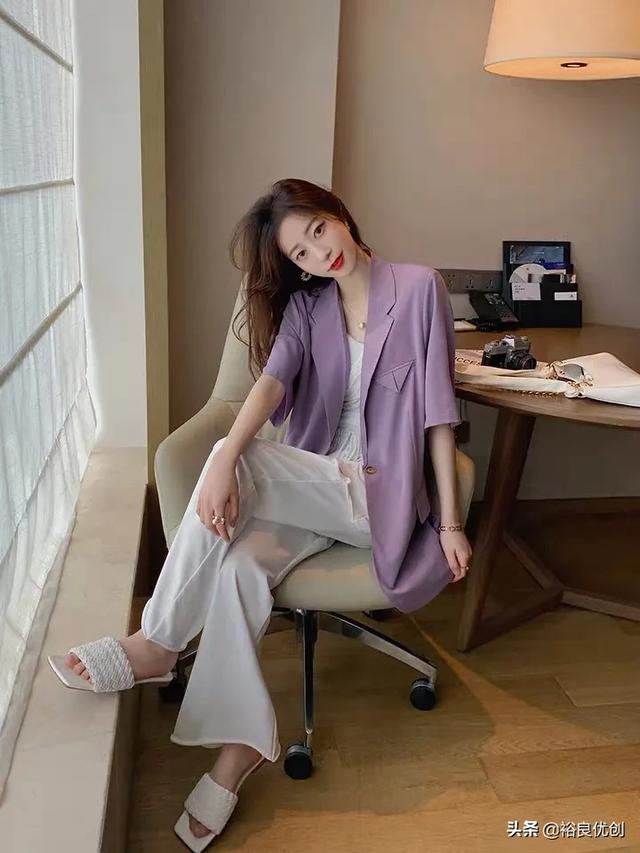 很随意的配搭(随意配搭什么衣服都美观)