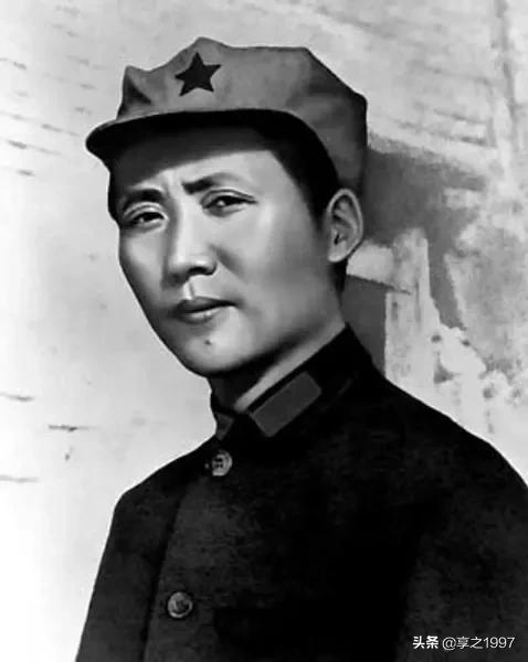 古今中外有哪些人可堪称为大军事家？