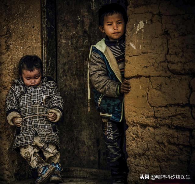 精神分裂症的原因,精神分裂症是什么原因造成的？