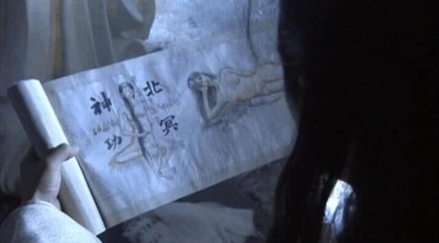 美女帮蛇蜕皮视频:如何理解农村谚语“蛇皮娘娘滑皮官”？为什么要这样说？