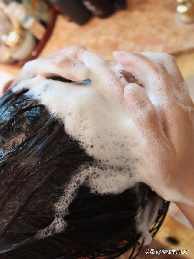露华浓生姜洗发水怎么样:请问哪种生姜生发洗发水好啊？