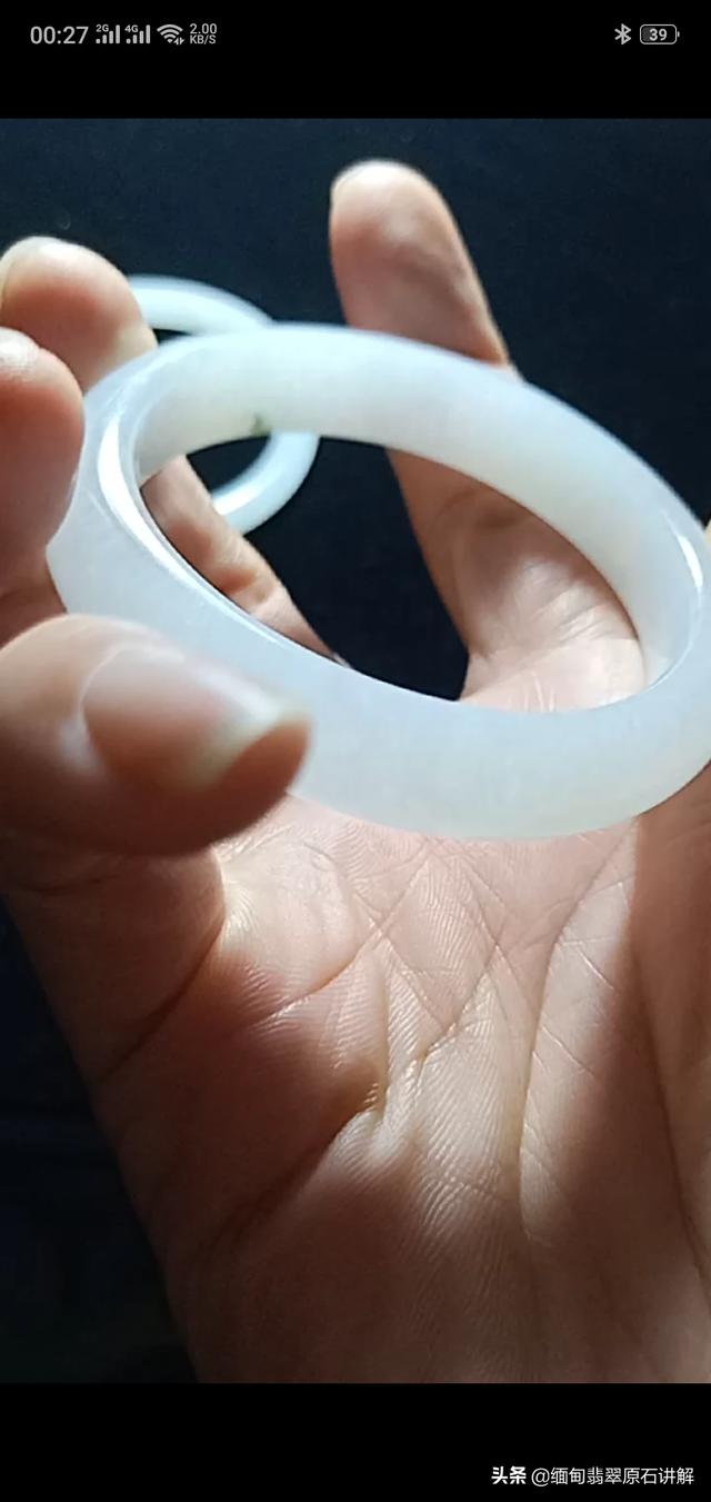 玉手镯哪里可以买到真的,在哪里可以买到真正的翡翠手镯啊？