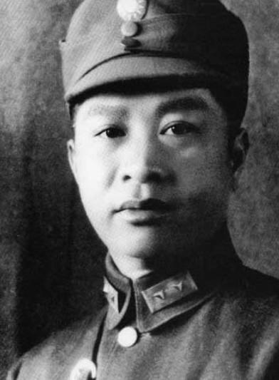 杨杰将军:你知道哪些落差极大的人？