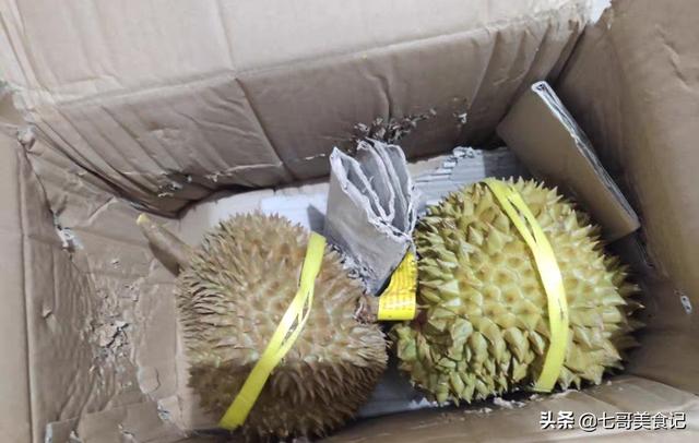 榴莲金菠萝图片:榴莲这么贵，为什么不自己种？