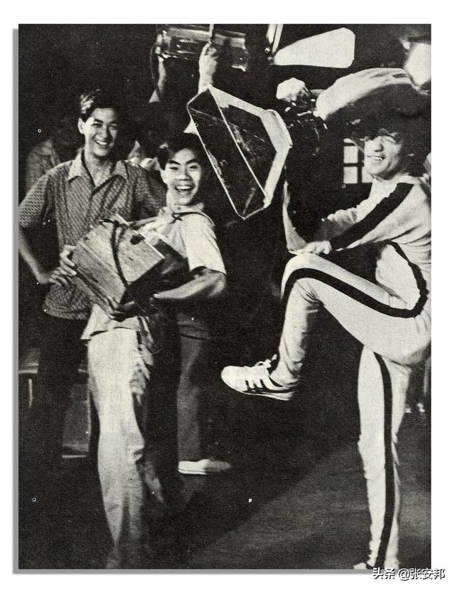 一代宗师李小龙是怎么死的？死之前在干什么？