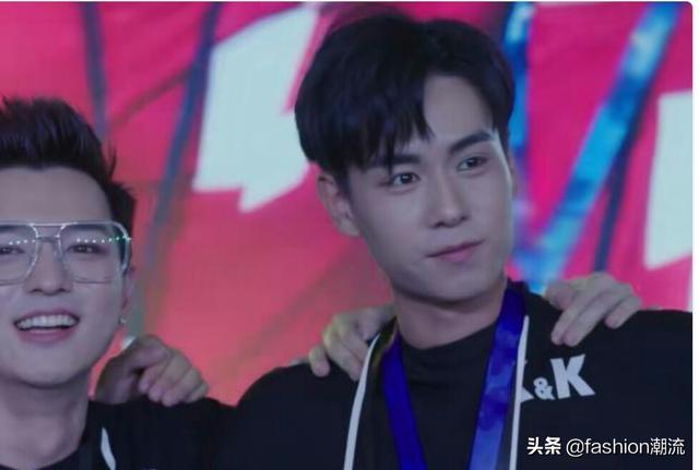 吴白艾情:《亲爱的，热爱的》中吴白对艾情，是喜欢还是崇拜？