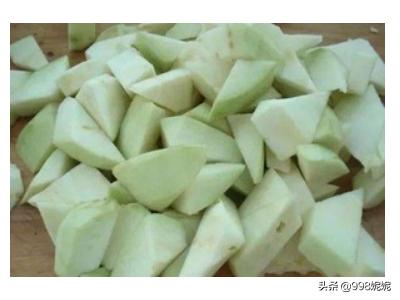 怎样在家里简单快速地做色香味俱全的红烧茄子
