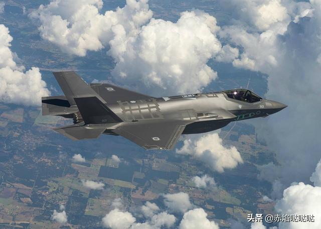 头条问答 觉得f35的性价比不是很高 为什么被抢着要 军器战位的回答 0赞