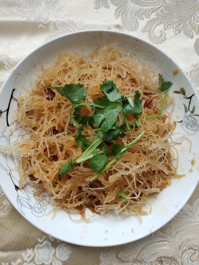 凉菜狗宝是什么东西:小时候凉拌菜里的鹿角菜现在怎么没有了？ 狗宝咸菜是什么东西啊