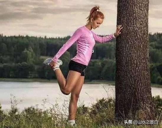 跑完步为什么膝盖会疼，为什么有些人跑完步膝盖痛，有些人跑完步小腿痛
