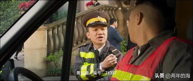成龙的飞机:喜剧演员成龙的功夫真的能够超过功夫皇帝李连杰吗
