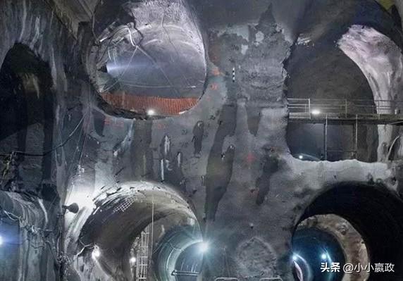 俄罗斯打穿地球灵异事件:据说斯诺登曾经爆料过地下世界？地底下真的有人类存在吗？