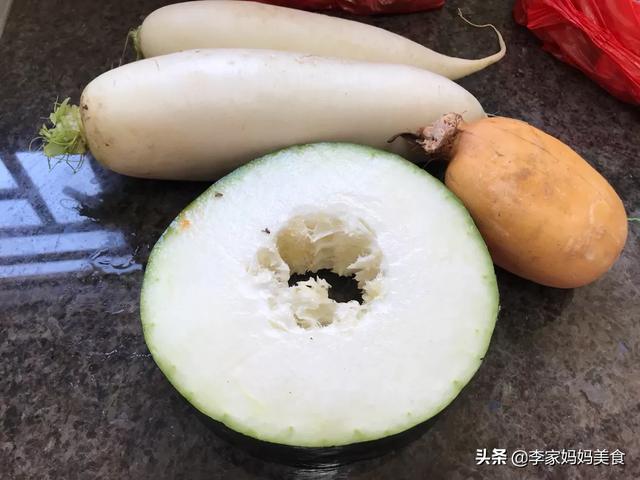 鸡脆骨这样做秒杀一桌十几道菜，不开心的时候，你会做啥美食啊