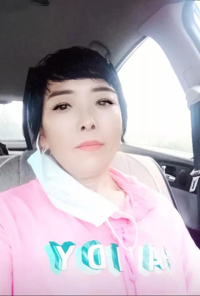 福彩3d好心人布衣图库:在宾馆里和陌生人拼房，是什么感觉？