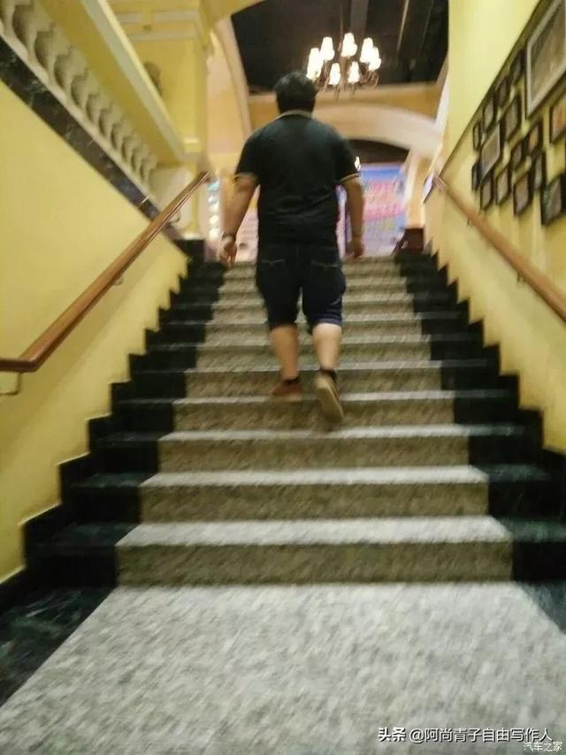 我和我的宠物店的男人们:离婚带孩子的男人，咋那么不好找对象呢？难道说好男人活该吗？