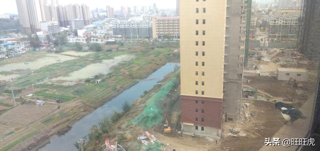 什么样的房子越住越富,为什么房子的楼层越高价格越贵？