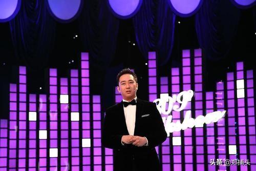 如何评价脱口秀演员周奇墨？