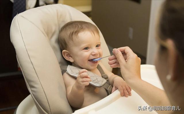 郭敬明体重:2岁半才宝宝22斤，怎么办