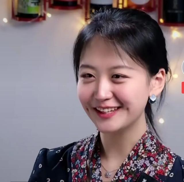 有气质的女人的微信名:女人最耐看的长相是什么样的(长得耐看和漂亮的区别)