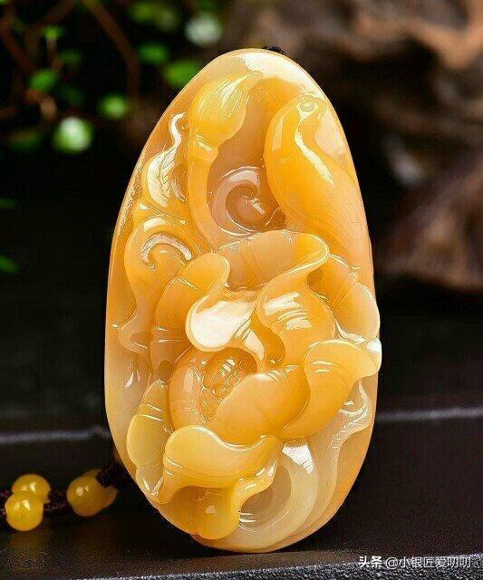 漂亮的玉石图片,你们的玉石收藏拿出来欣赏一下，可以吗？