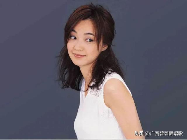 你喜欢哪个人演唱的哪首粤语歌曲？