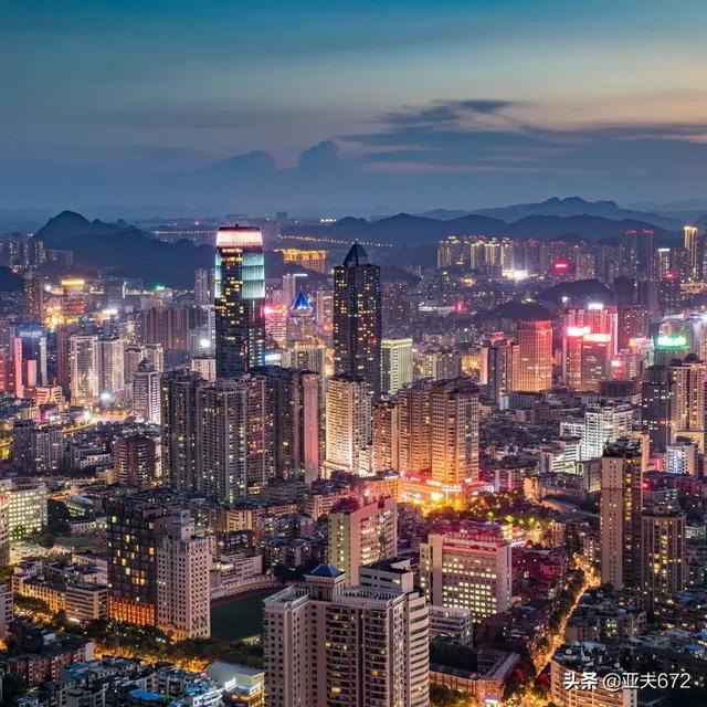 想换个地方工作,有推荐的吗,一二三线城市吧北上广深就算了？