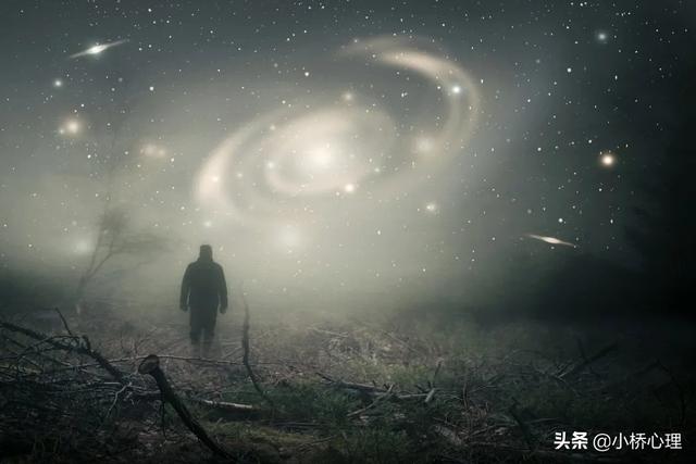为什么看灵异事件会恐惧:为什么有的人看恐怖片一点不害怕，而有的人看了会害怕的做噩梦？