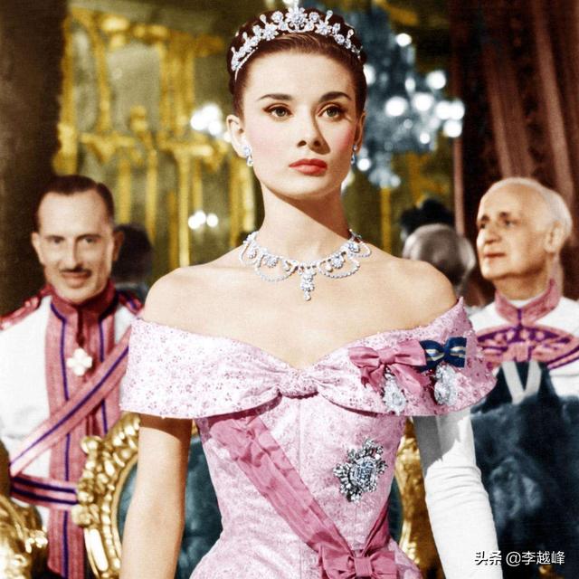 吴莫愁全球最美:世界上最漂亮的5位美女，堪称盛世美颜，到底是哪5位