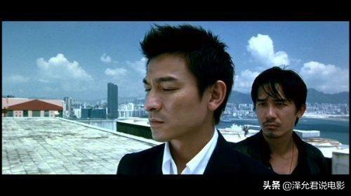 《无间道1》刘建明为什么要从韩琛那去考警校,而不是自己去报考警校？