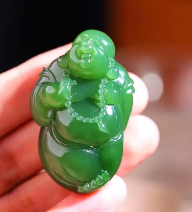 玉原石哪里可以捡到,辽宁省哪里能捡到好看的石头？