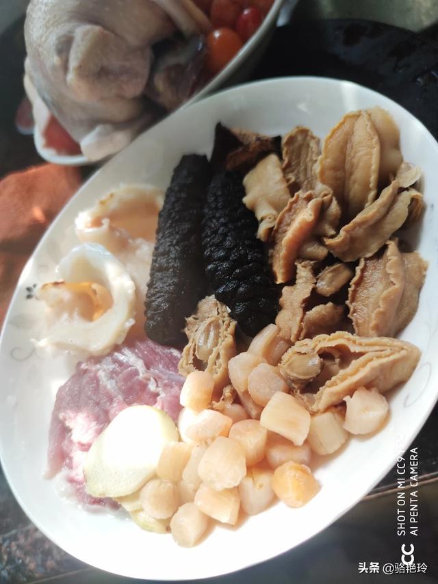 在飞机上不能带什么化妆品？