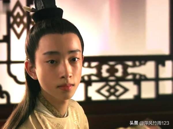 红楼梦中的秦钟:《红楼梦》原著中，秦钟为什么这么弱不禁风？一点伤寒就要了命？