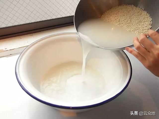 洗米水的作用(米水的作用与功效)