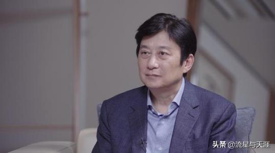 海霞姐是男是女:63岁董事长与4个女董事非婚生子，这是怎么回事？