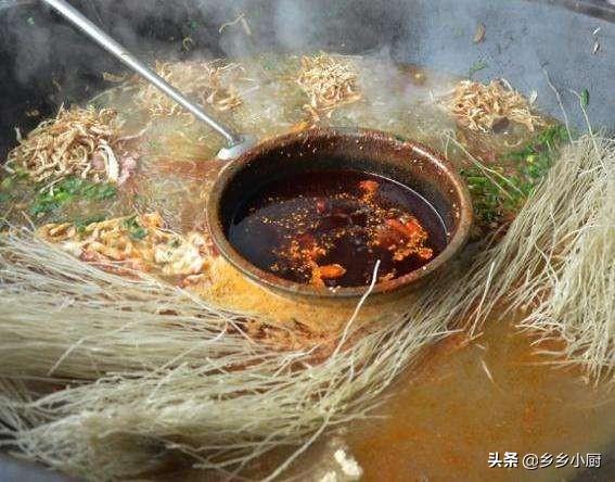 回锅鸡(回锅鸡的正宗做法视频)