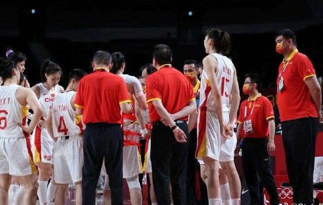 中国女篮为什么进步这么大？:严鹏
