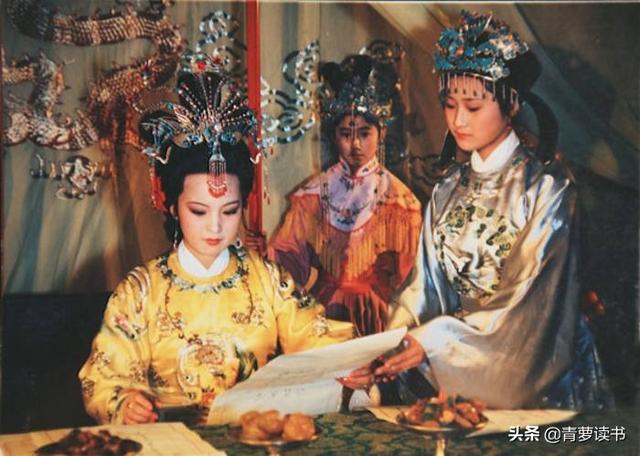 离人心上结局:怎么欣赏宋词中的经典名篇《唐多令·何处合成愁》？