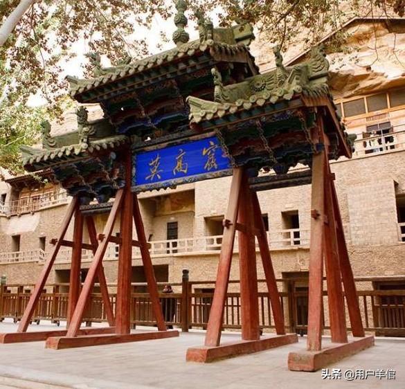 平山湖大峡谷灵异事件:有谁去过河西走廊，值得一去吗？