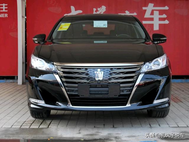 花之海王冠:劳力士的皇冠是什么材质的？